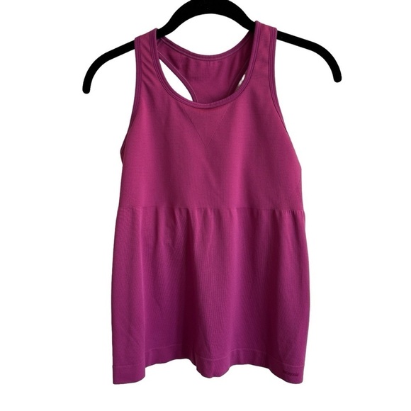 Patagonia Purple Racerback Activewear Tank, Built in Bra, Size M - Picture 1 of 7